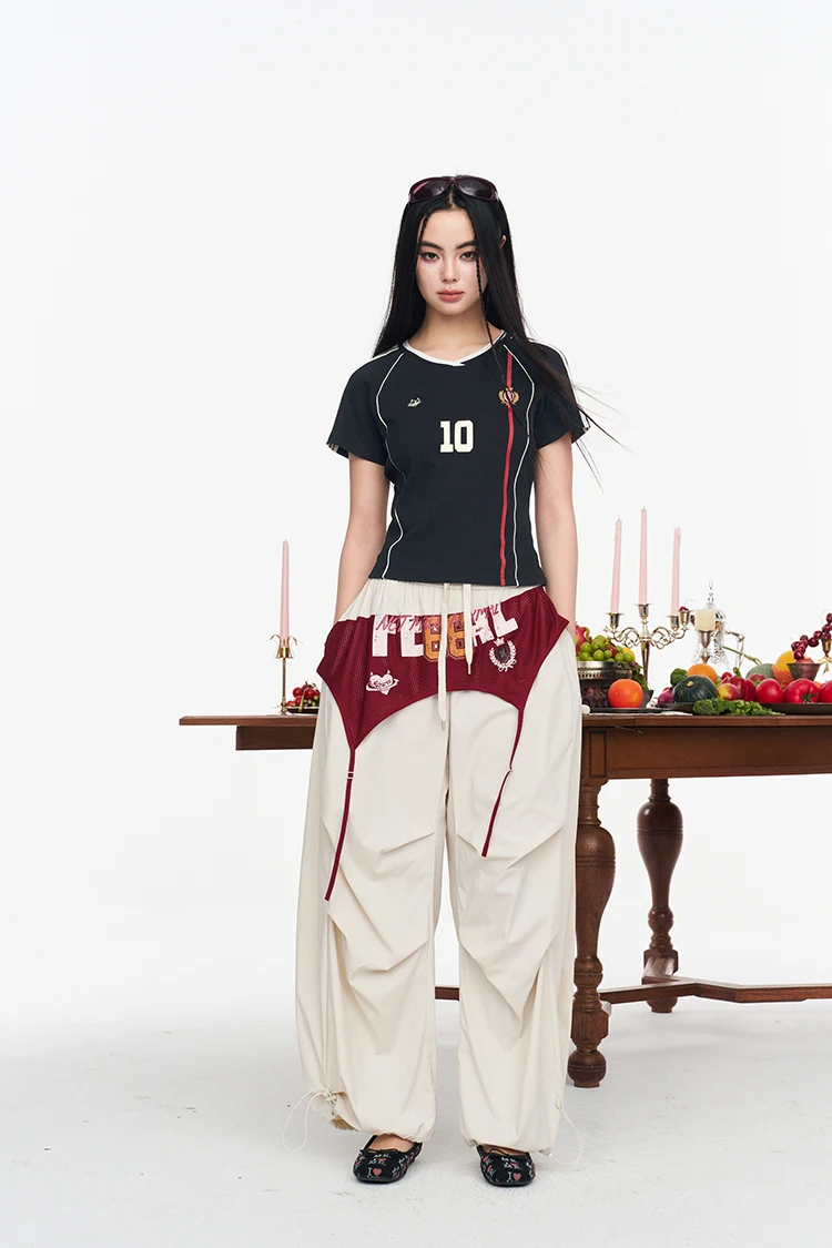 ELFSACK Assorted Jersey Style T-shirts, Sporty Number Print Tees, Slim V-neck Short Sleeve Tops for Women