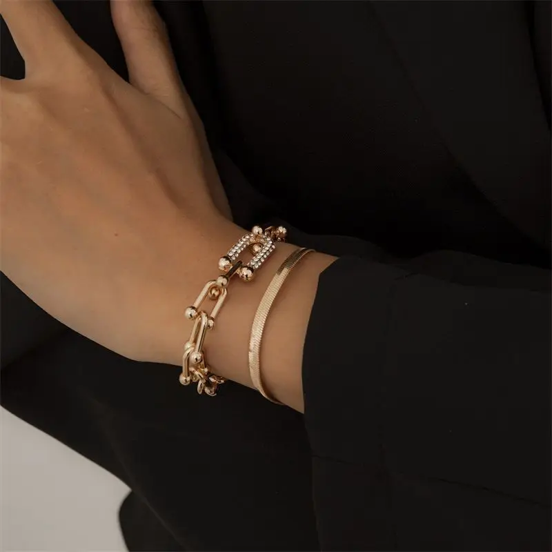 Trendy Personality Metal Snake Bone Bracelet Women Vintage Rhinestone U Shape Horseshoe Square Buckle Hip Hop Hand Accessory
