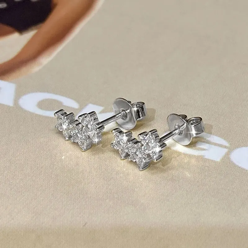Lnngy Certified Moissanite Stud Earring Cute Flower Cartilage Earrings for Women Exquisite Five-pointed Star Ear Jewelry Gift