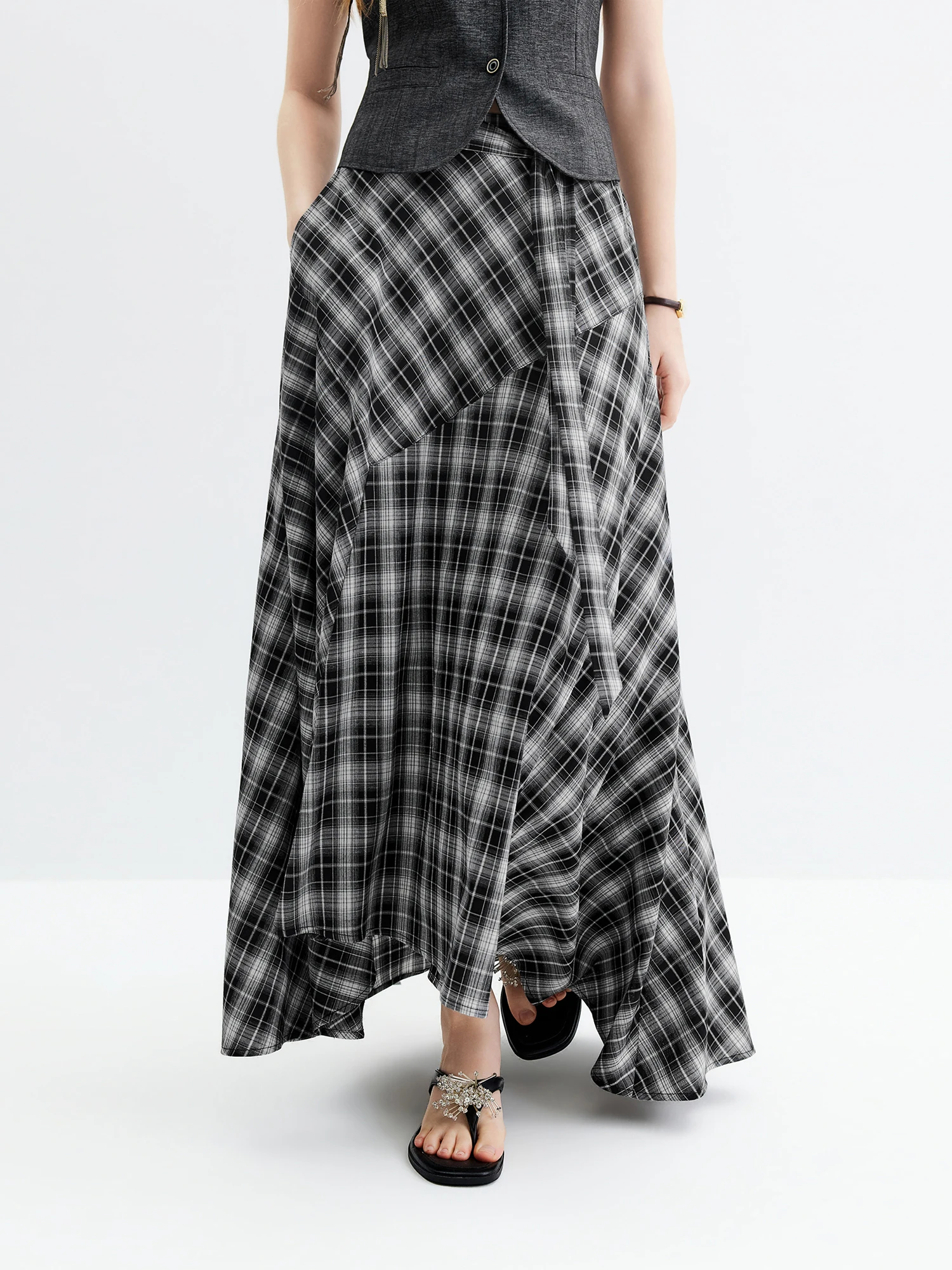 FSLE Women's 2026 Autumn New Arrival V-Neck Linen Sleeveless Vest Plaid Skirt Set Elegant Commute A-Line Floor Lenghth Skirt