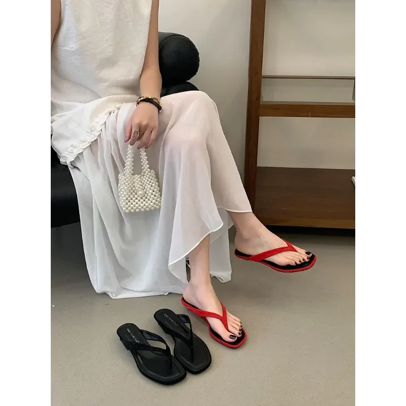 2027 Summer Fashion Shallow Square Clip Toe Slippers Women Low Heels Sandals Elegant Party Flip Flops Female Shoes