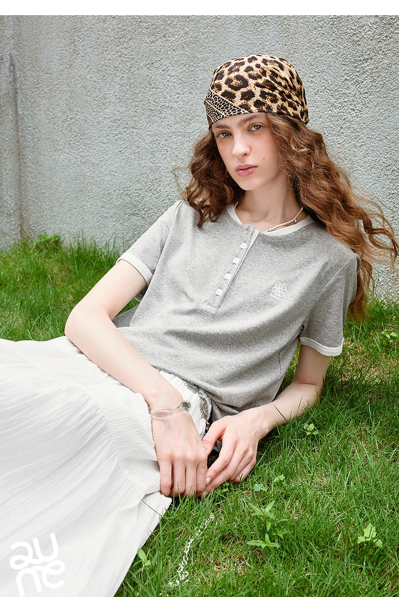 TOYOUTH Women T-shirts 2026 Summer New Vintage Button Neck Floral Embroidered Contrast Color Trim Unique Short Sleeve