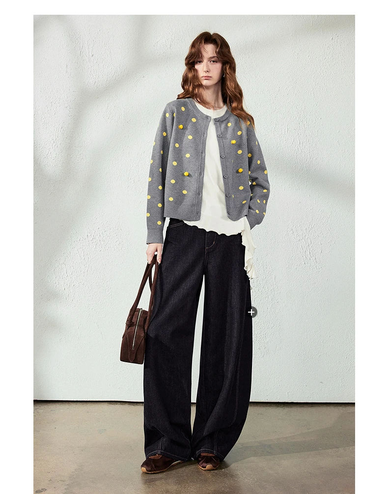 TOYOUTH Women Cardigan 2026 Autumn New Vintage Polka Dot Fitted Shoulder 3D Pom‑pom Knit Tops