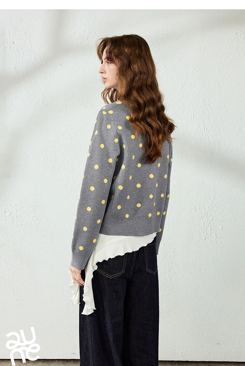 TOYOUTH Women Cardigan 2026 Autumn New Vintage Polka Dot Fitted Shoulder 3D Pom‑pom Knit Tops