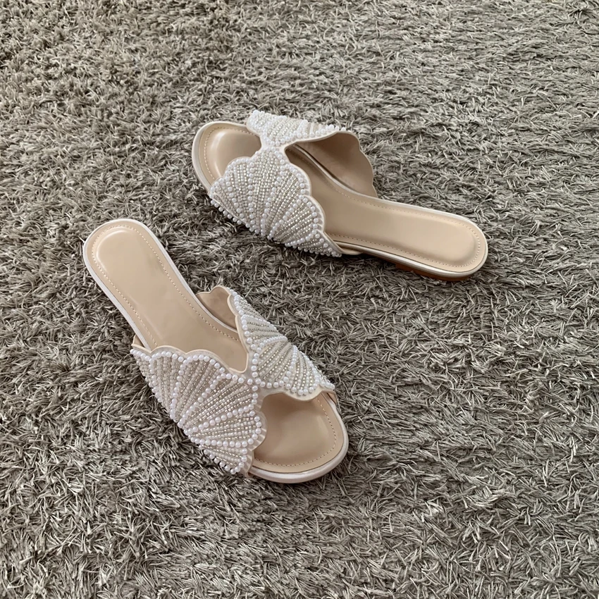 2026 Summer Outside Shoes Peep Toe Women Sandals Casual Beach Comfortable Slides Embellished Shell Studded Diamond Flat Slippers