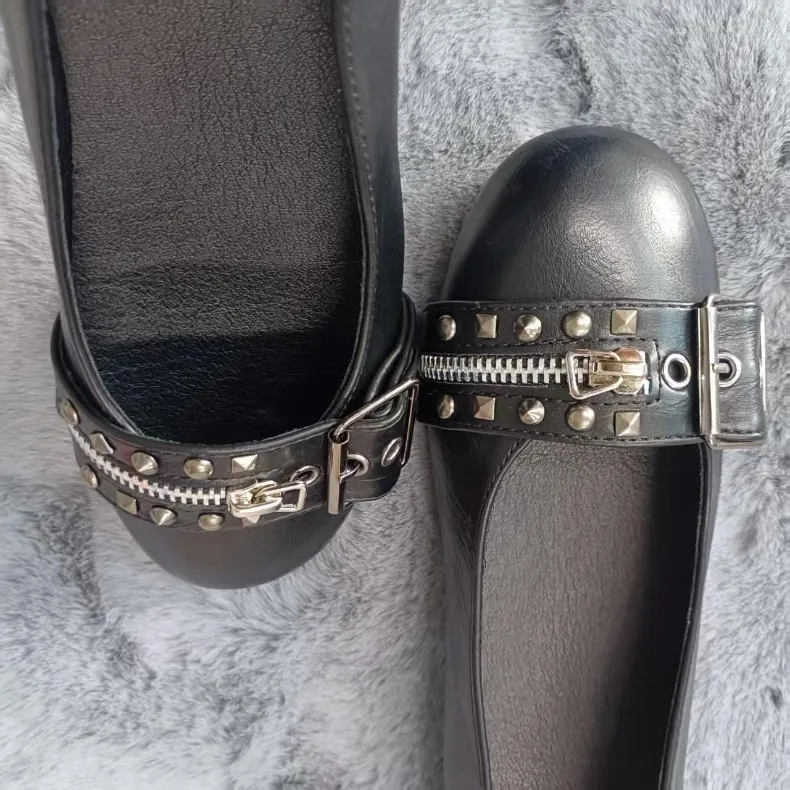 Flat Shoes Woman 2026 Spring New Shallow Mouth Flat Bottom Loafers Women's Rivet Leather Shoes Women's Flats and Loafers