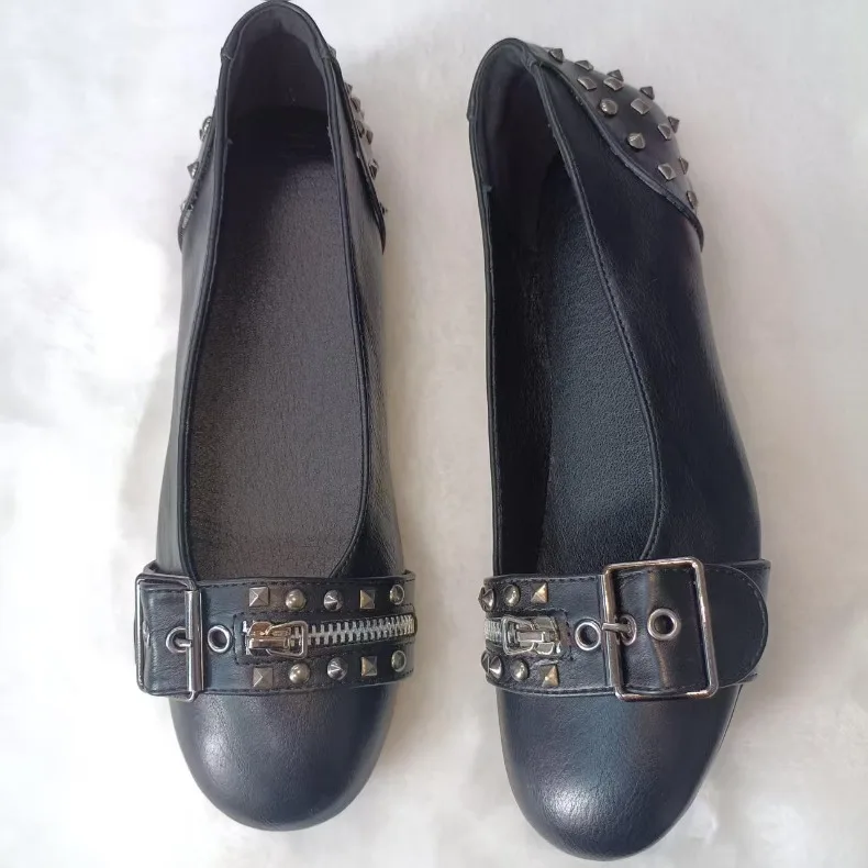 Flat Shoes Woman 2026 Spring New Shallow Mouth Flat Bottom Loafers Women's Rivet Leather Shoes Women's Flats and Loafers