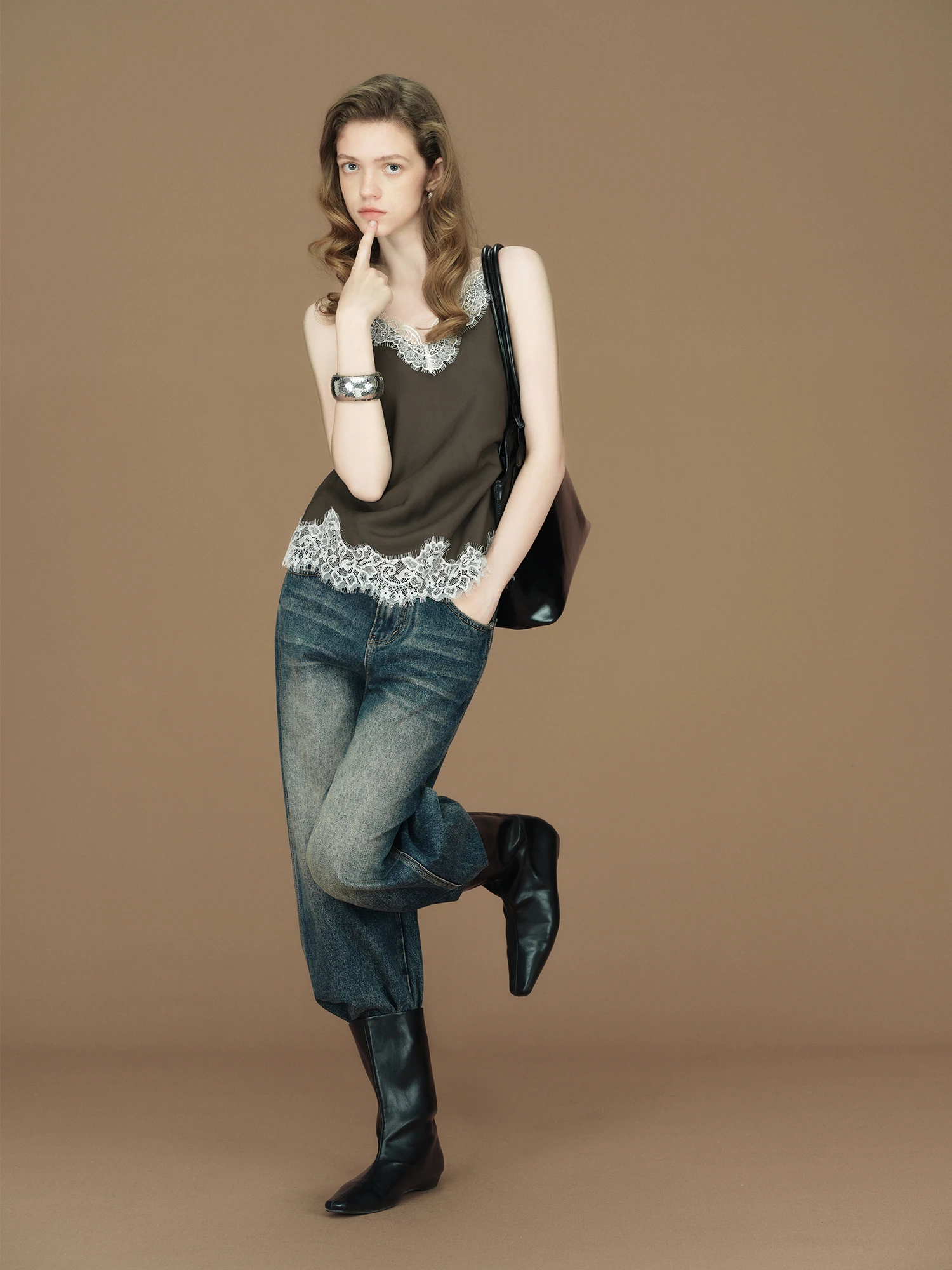 FSLE【Premium Series】Summer Women's Lace Trim Linen Blend Camisole, Waist-Cinching Layering Top for Romantic Everyday Chic Style