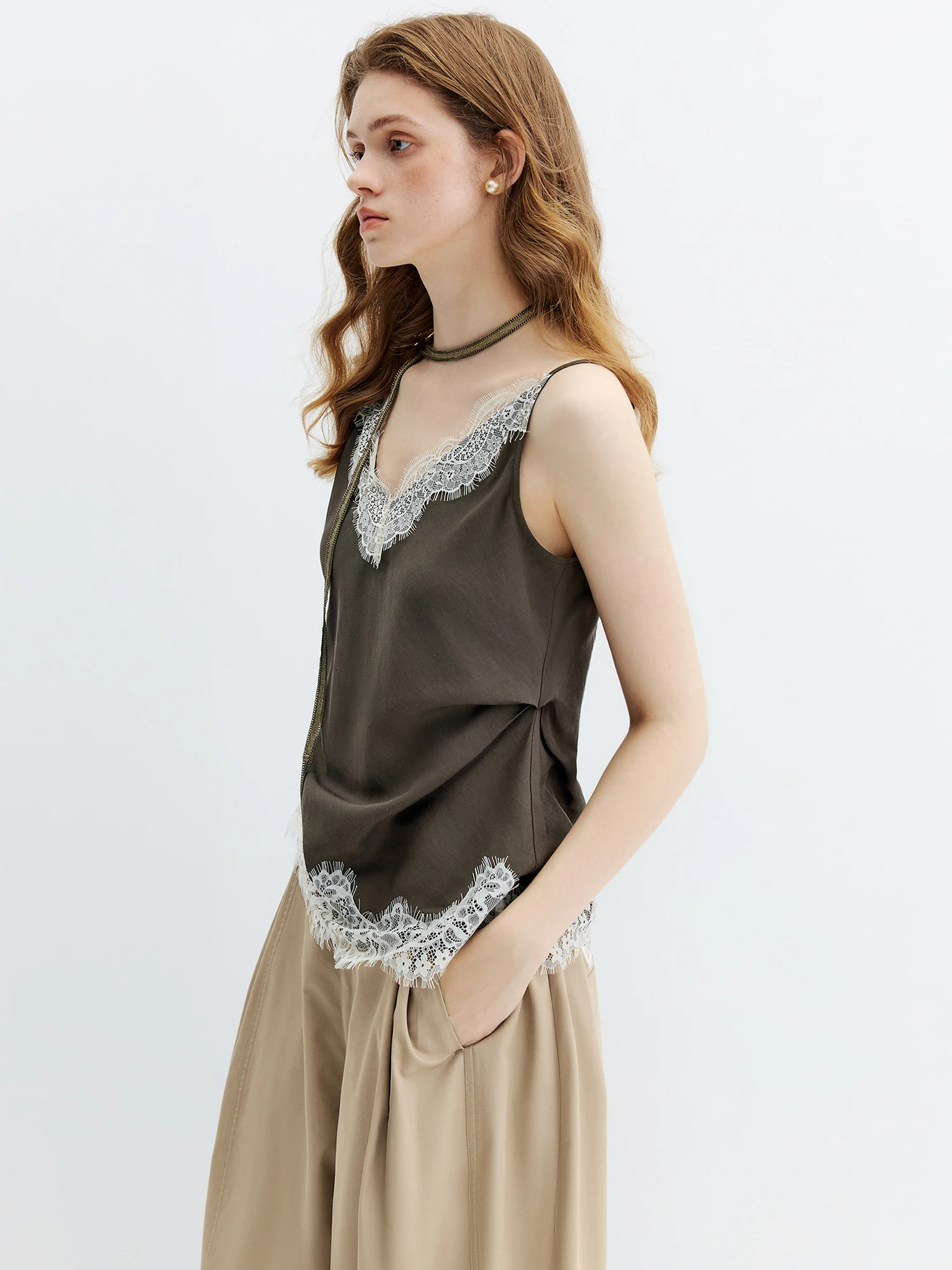 FSLE【Premium Series】Summer Women's Lace Trim Linen Blend Camisole, Waist-Cinching Layering Top for Romantic Everyday Chic Style
