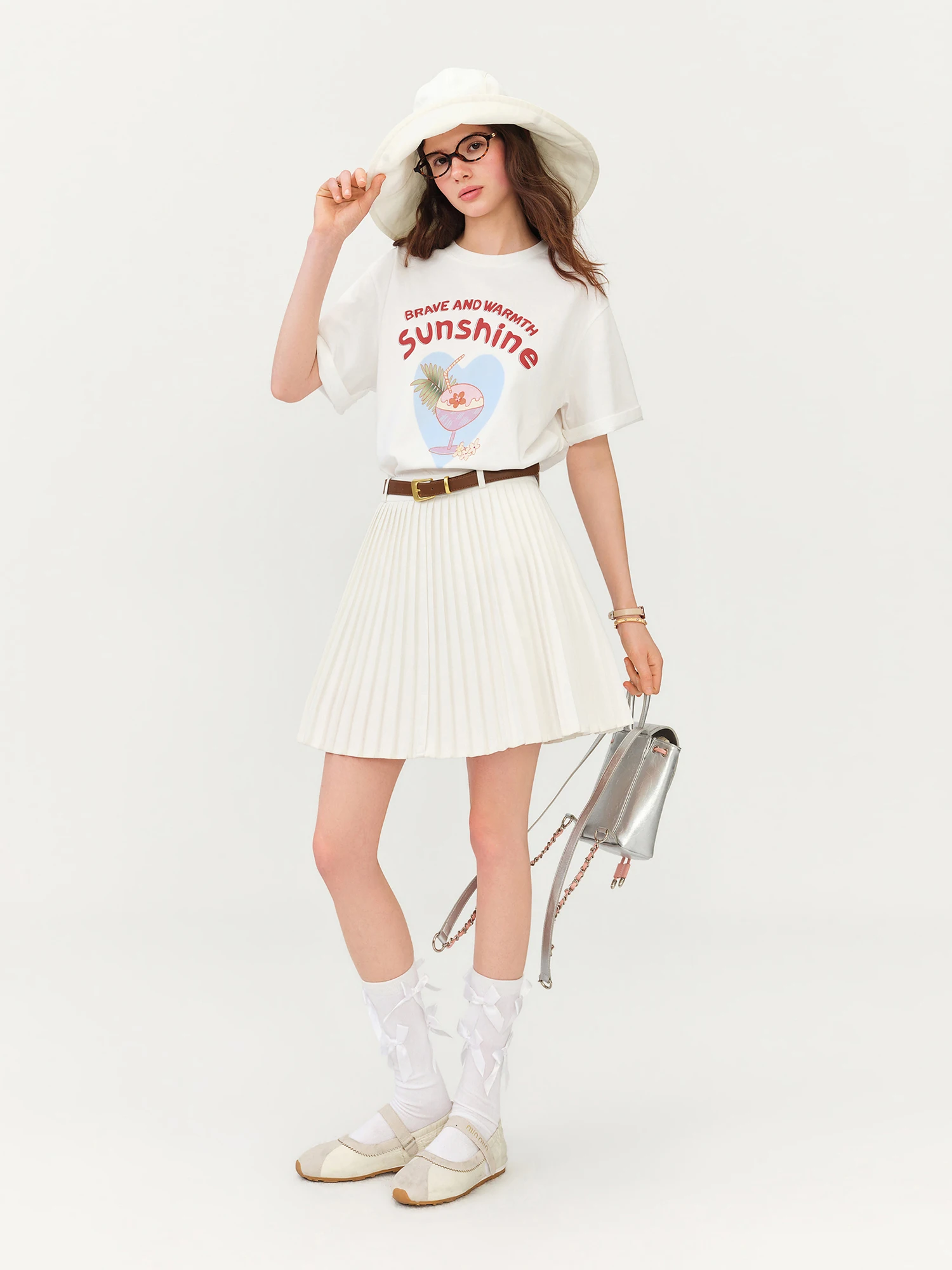 FSLE White Alphabet Print Women's Short Sleeve T-Shirt Summer 2026 New Arrival Casual Comfortable Fit Crew Neck Cotton Contain