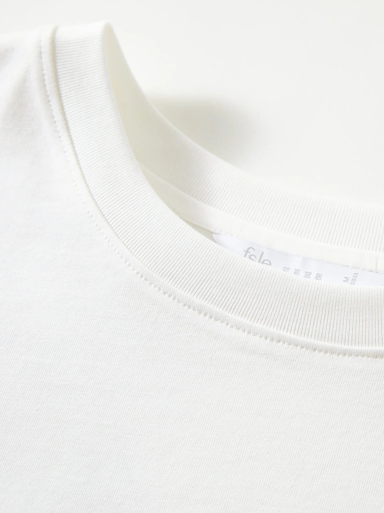 FSLE White Alphabet Print Women's Short Sleeve T-Shirt Summer 2026 New Arrival Casual Comfortable Fit Crew Neck Cotton Contain