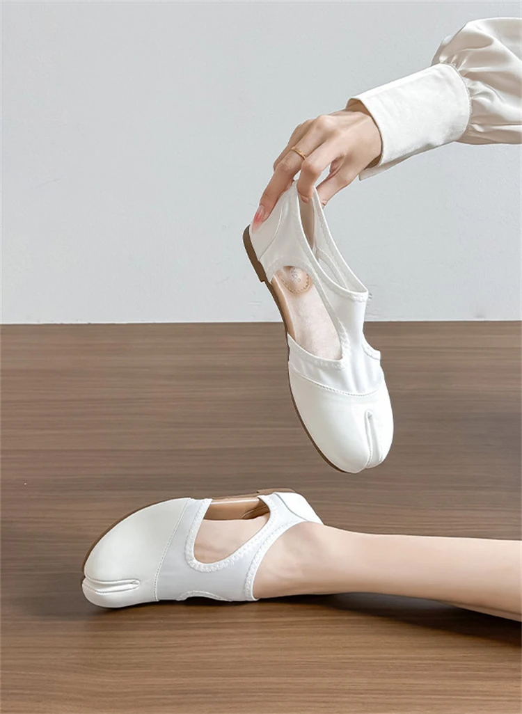Tabi Ballet Flat Women Sandals Stretch Fabric Casual Loafers Brand Designer Elegant Mary Jane Split Toe Sneaker Shoes балетки
