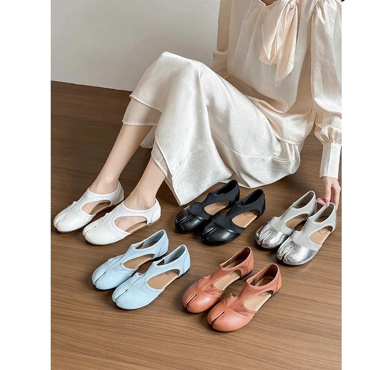 Tabi Ballet Flat Women Sandals Stretch Fabric Casual Loafers Brand Designer Elegant Mary Jane Split Toe Sneaker Shoes балетки