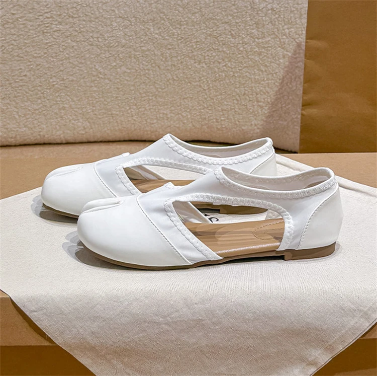Tabi Ballet Flat Women Sandals Stretch Fabric Casual Loafers Brand Designer Elegant Mary Jane Split Toe Sneaker Shoes балетки