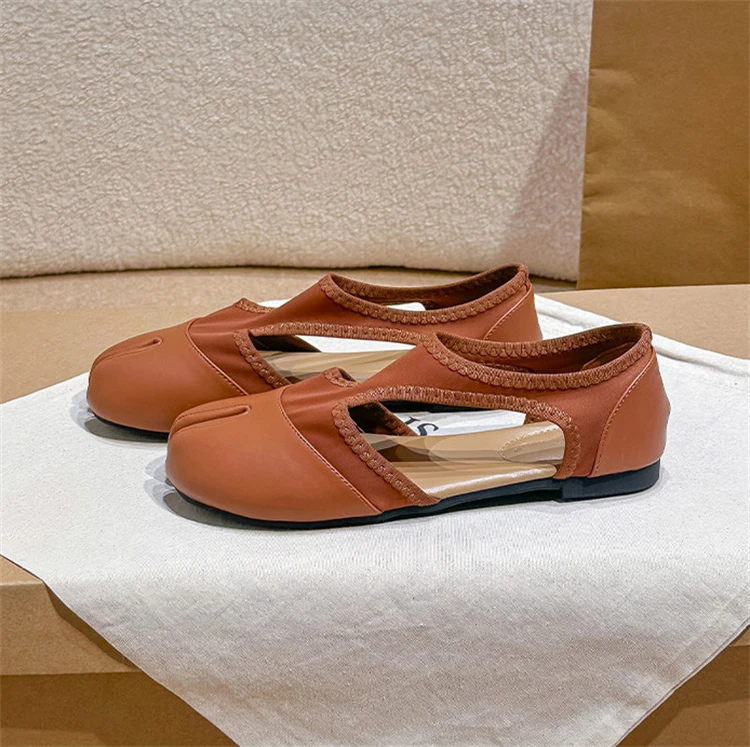 Tabi Ballet Flat Women Sandals Stretch Fabric Casual Loafers Brand Designer Elegant Mary Jane Split Toe Sneaker Shoes балетки