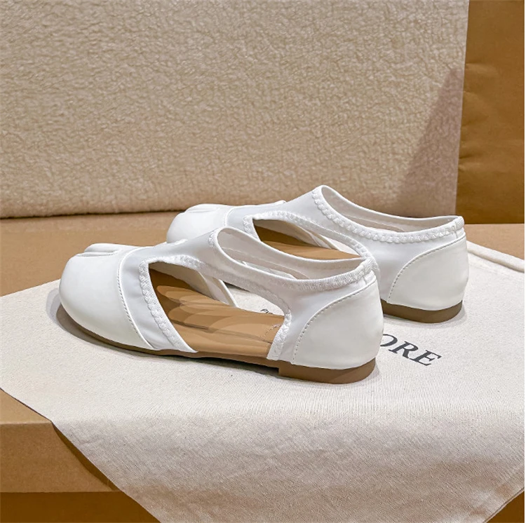 Tabi Ballet Flat Women Sandals Stretch Fabric Casual Loafers Brand Designer Elegant Mary Jane Split Toe Sneaker Shoes балетки