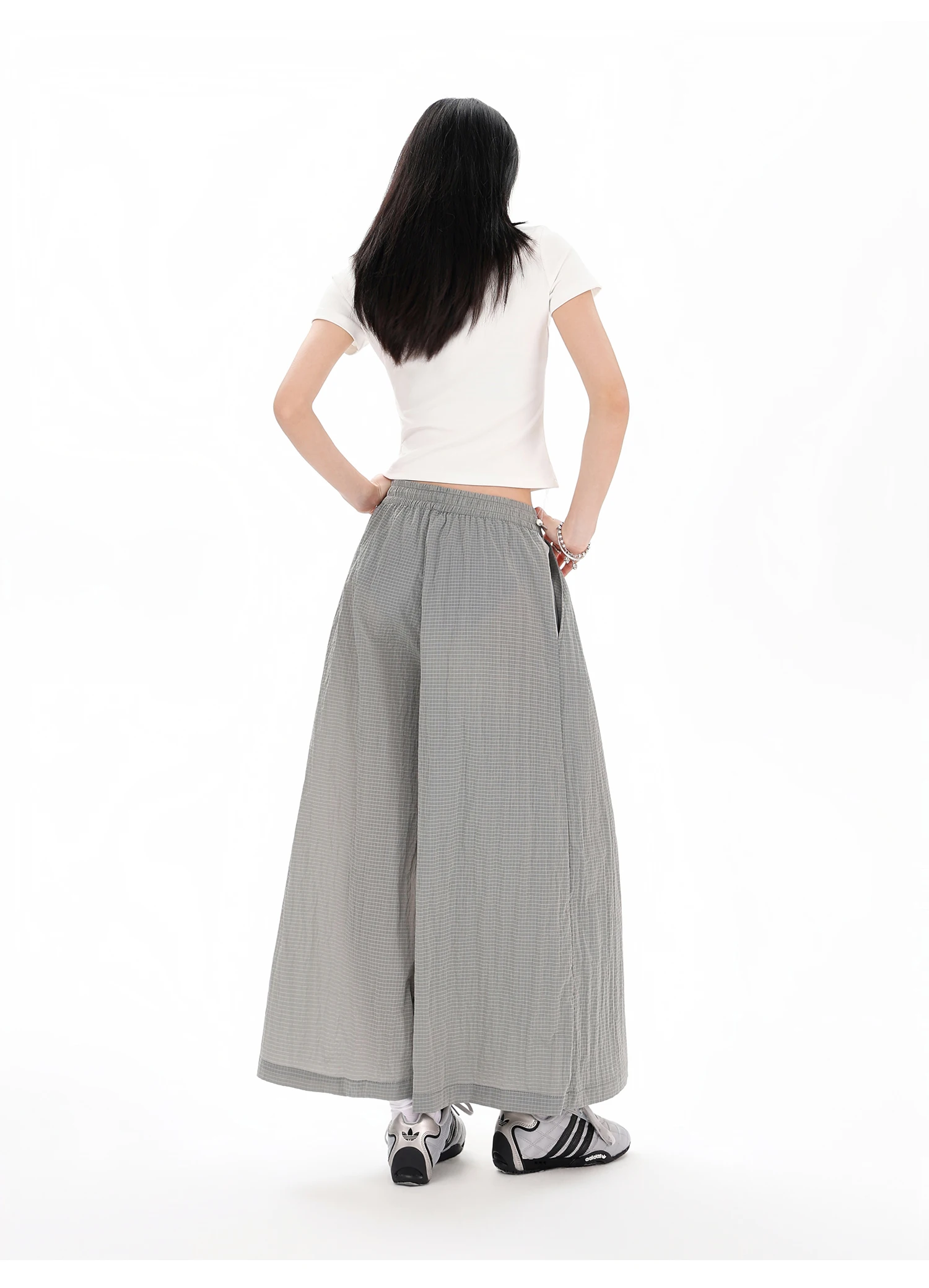 Women's Water-Repellent Summer Skirt-Pants – Mid-Waist, Asymmetrical Hem & Color-Block Design for Urban Outdoor & Casual Wear
