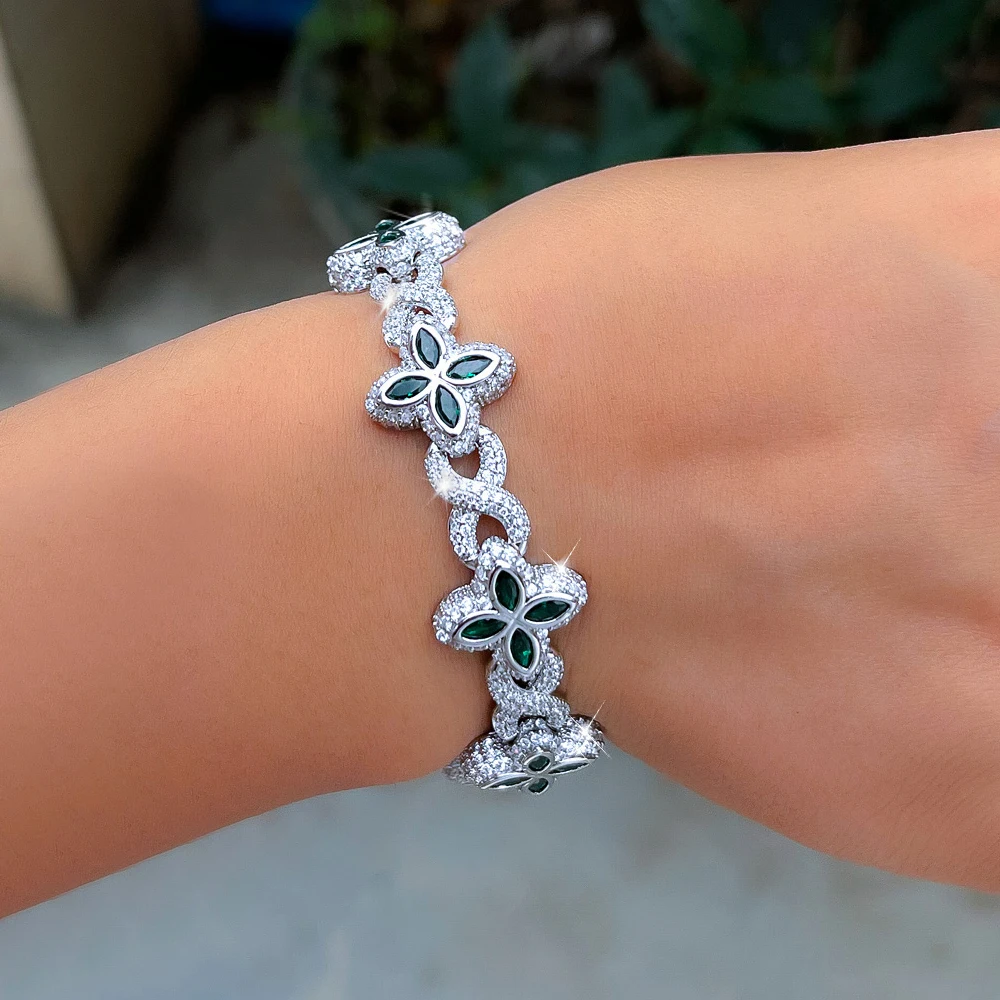 ThreeGraces Luxury Shiny Blue Zirconia Geometric Infinite Shape Bridal Wedding Lucky Leaf Link Chain Bracelet for Women Jewelry