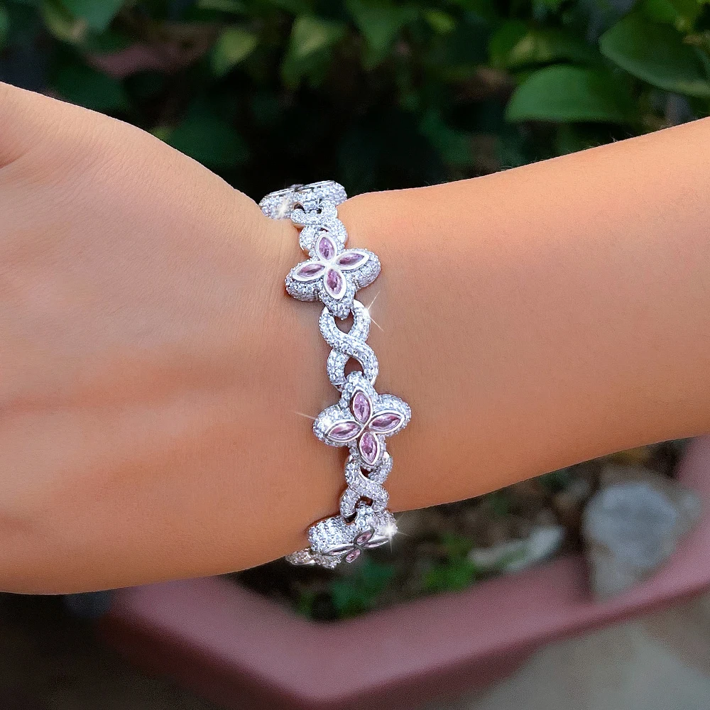 ThreeGraces Luxury Shiny Blue Zirconia Geometric Infinite Shape Bridal Wedding Lucky Leaf Link Chain Bracelet for Women Jewelry