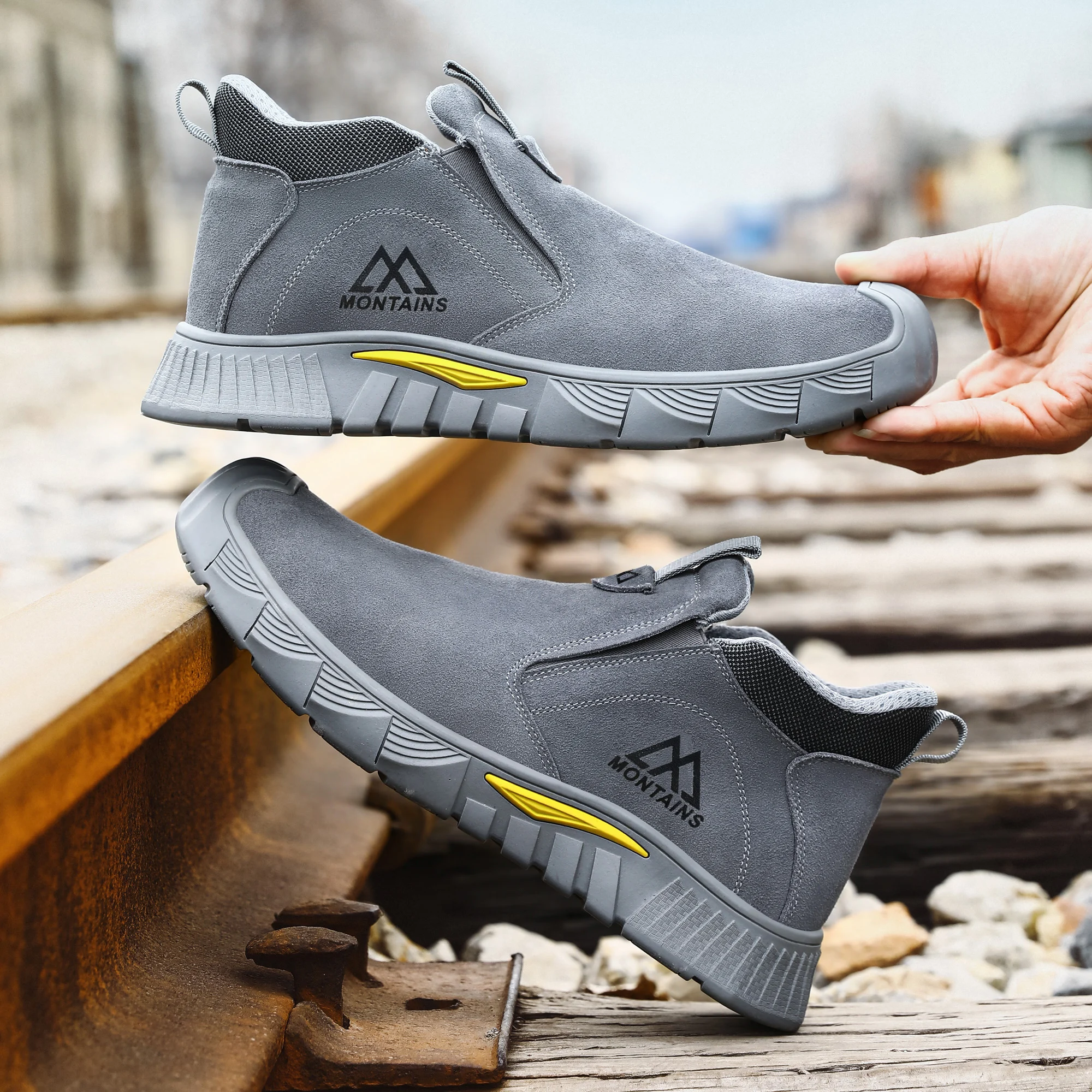 Wear Resistant Men's Safety Boots Soft Work Sneakers Anti Impact Anti Piercing Fashion Comfort Outdoor Men's Shoes