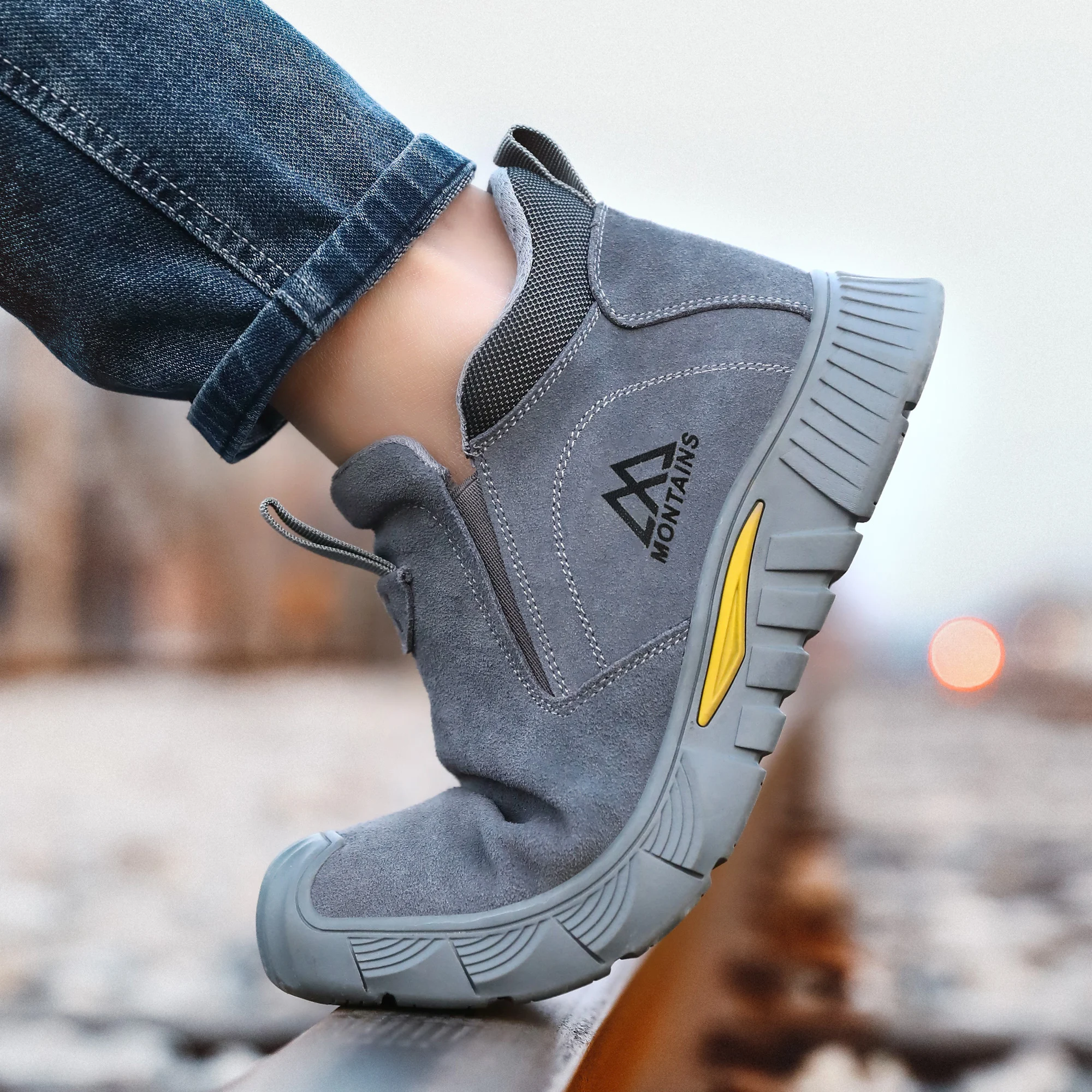 Wear Resistant Men's Safety Boots Soft Work Sneakers Anti Impact Anti Piercing Fashion Comfort Outdoor Men's Shoes
