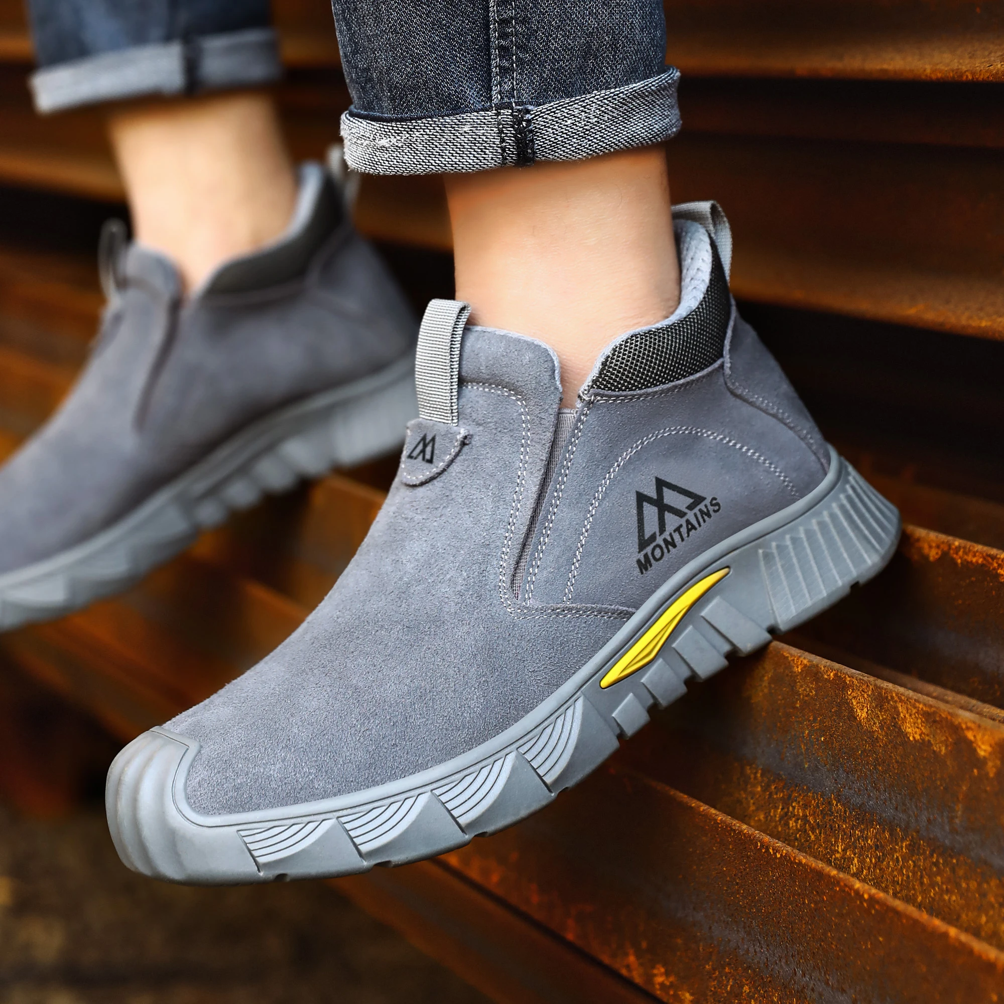 Wear Resistant Men's Safety Boots Soft Work Sneakers Anti Impact Anti Piercing Fashion Comfort Outdoor Men's Shoes