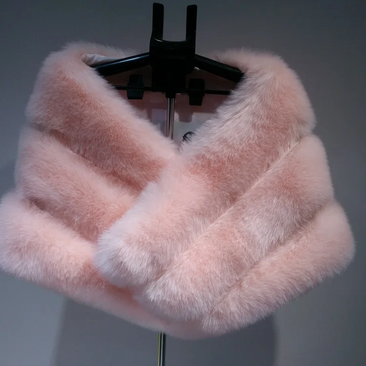 Winter Scarves Woman Faux Fox Fur Coat Fur Shawl Jackets for Women Cloak with Pocket White, Pink, Gray Women's Winter Jacket