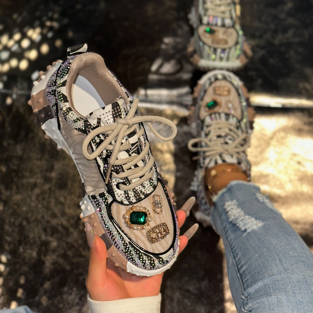 Women's Fashion Casual Shoes Water Diamond Thick Bottom Women's Sparkling Crystal Luxury Sports Shoes Designer Vulcanized Shoes