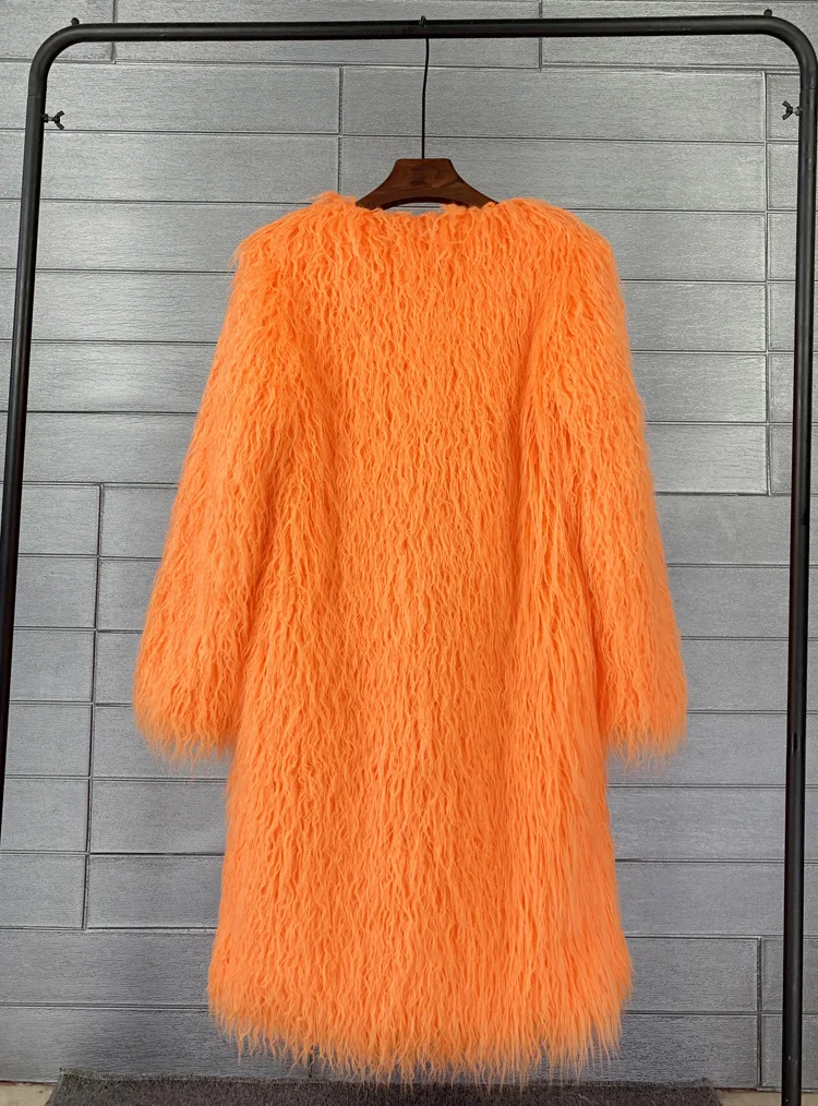 Women's Fur Coat Colorful Furry Pink Lamb Wool Faux Fur Coat Female Shaggy Sheepskin Coat Winter Artificial Fur Jacket
