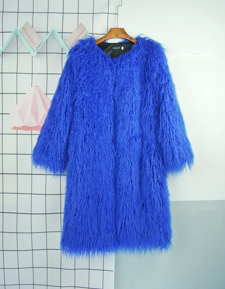 Women's Fur Coat Colorful Furry Pink Lamb Wool Faux Fur Coat Female Shaggy Sheepskin Coat Winter Artificial Fur Jacket