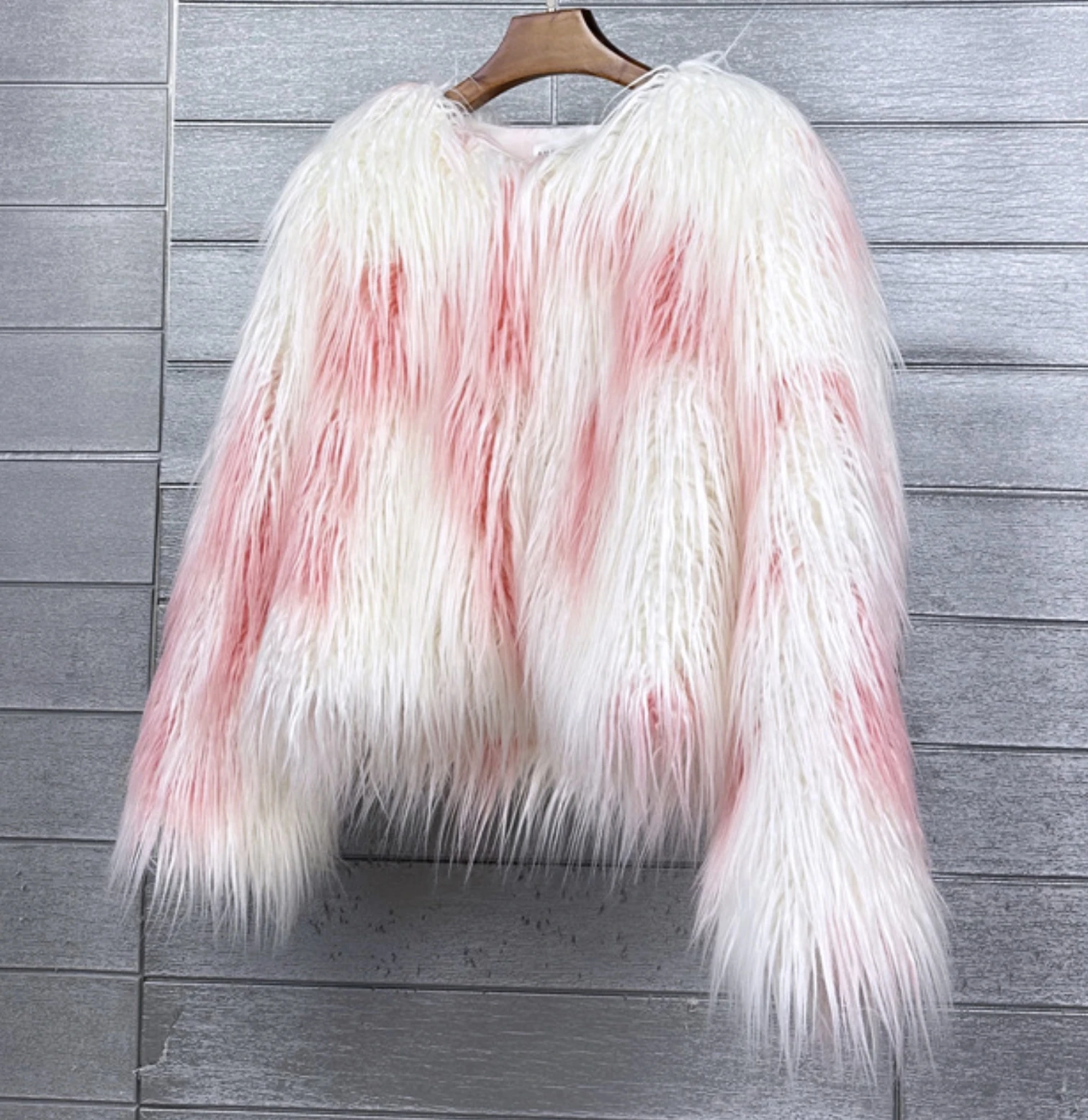 Women's Fur Coat Colorful Furry Pink Lamb Wool Faux Fur Coat Female Shaggy Sheepskin Coat Winter Artificial Fur Jacket