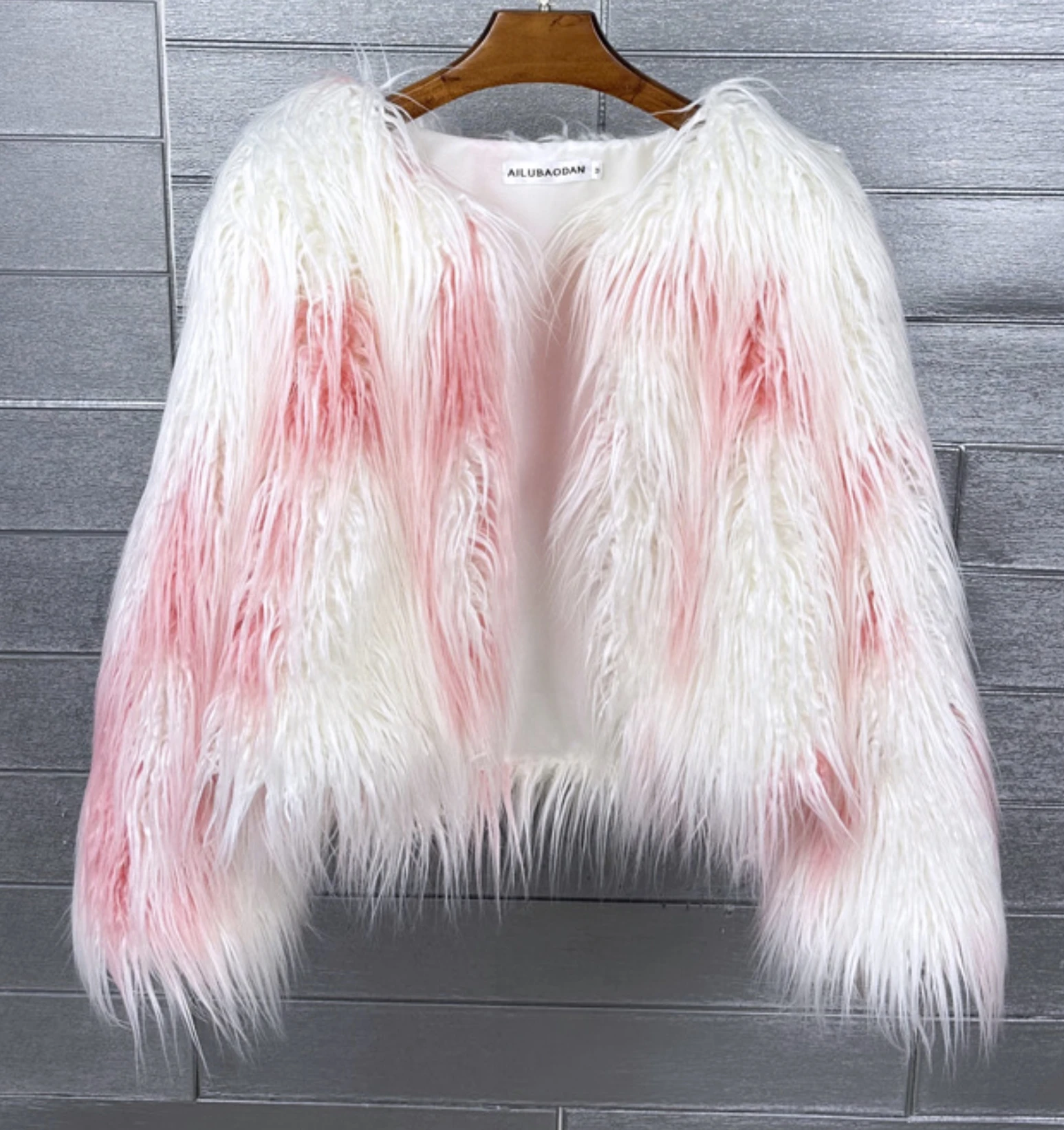 Women's Fur Coat Colorful Furry Pink Lamb Wool Faux Fur Coat Female Shaggy Sheepskin Coat Winter Artificial Fur Jacket
