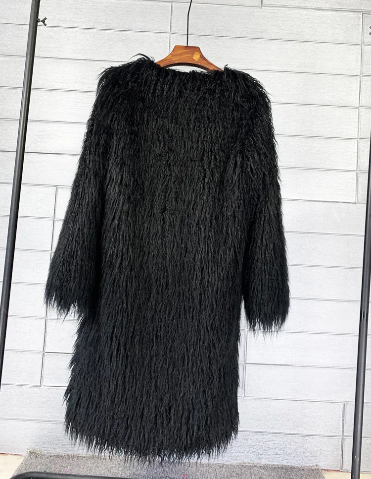 Women's Fur Coat Colorful Furry Pink Lamb Wool Faux Fur Coat Female Shaggy Sheepskin Coat Winter Artificial Fur Jacket