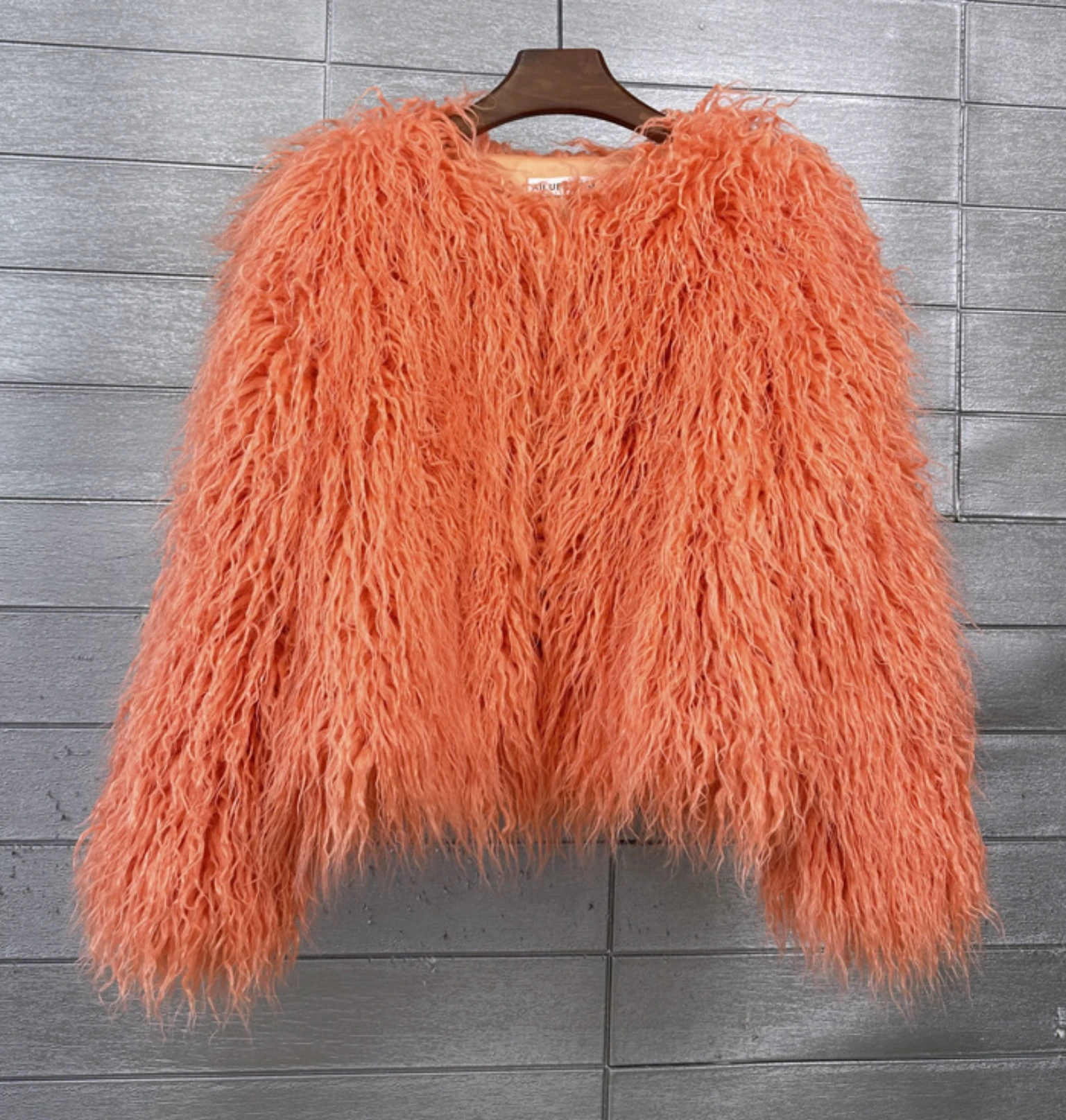 Women's Fur Coat Colorful Furry Pink Lamb Wool Faux Fur Coat Female Shaggy Sheepskin Coat Winter Artificial Fur Jacket