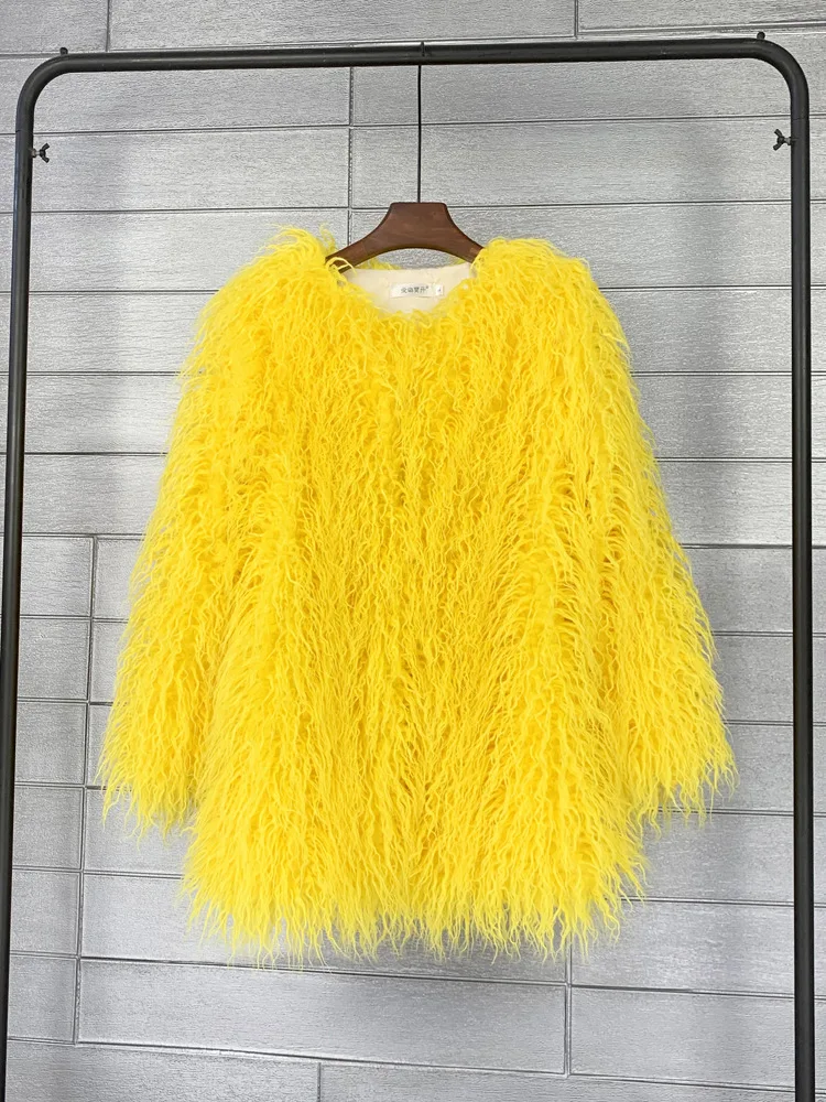 Women's Fur Coat Colorful Furry Pink Lamb Wool Faux Fur Coat Female Shaggy Sheepskin Coat Winter Artificial Fur Jacket