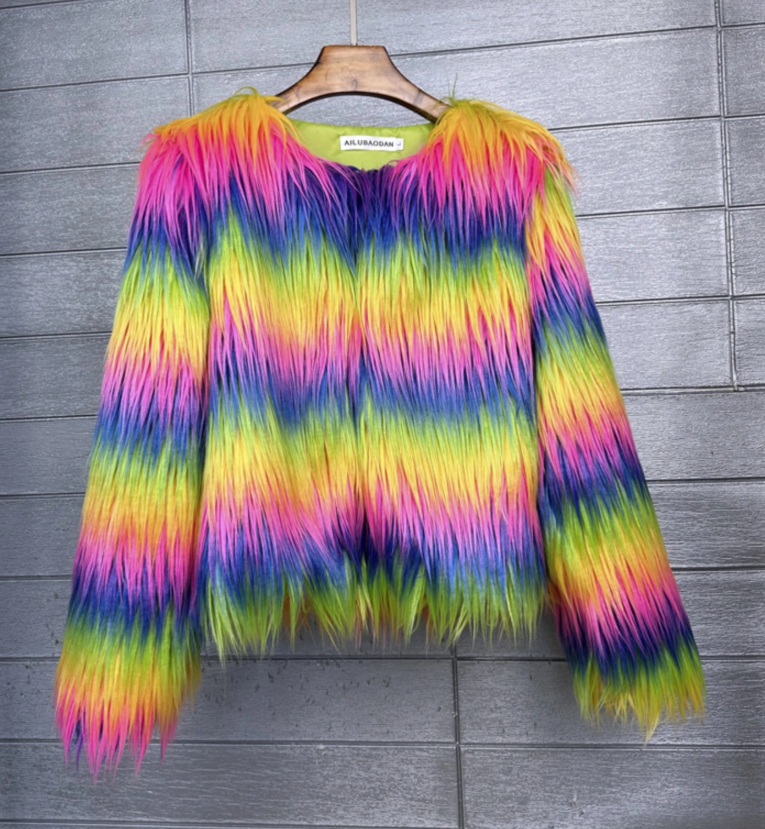 Women's Fur Coat Colorful Furry Pink Lamb Wool Faux Fur Coat Female Shaggy Sheepskin Coat Winter Artificial Fur Jacket