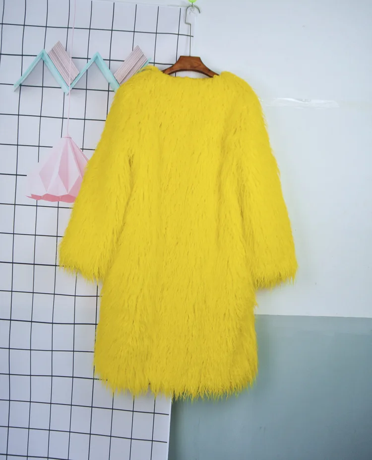 Women's Fur Coat Colorful Furry Pink Lamb Wool Faux Fur Coat Female Shaggy Sheepskin Coat Winter Artificial Fur Jacket