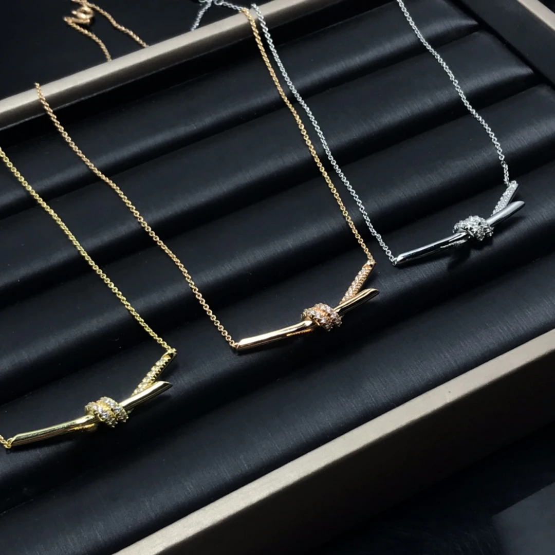 Electroplated 18K Gold Knot with Diamond Necklace for Women, High-End Jewelry Gift