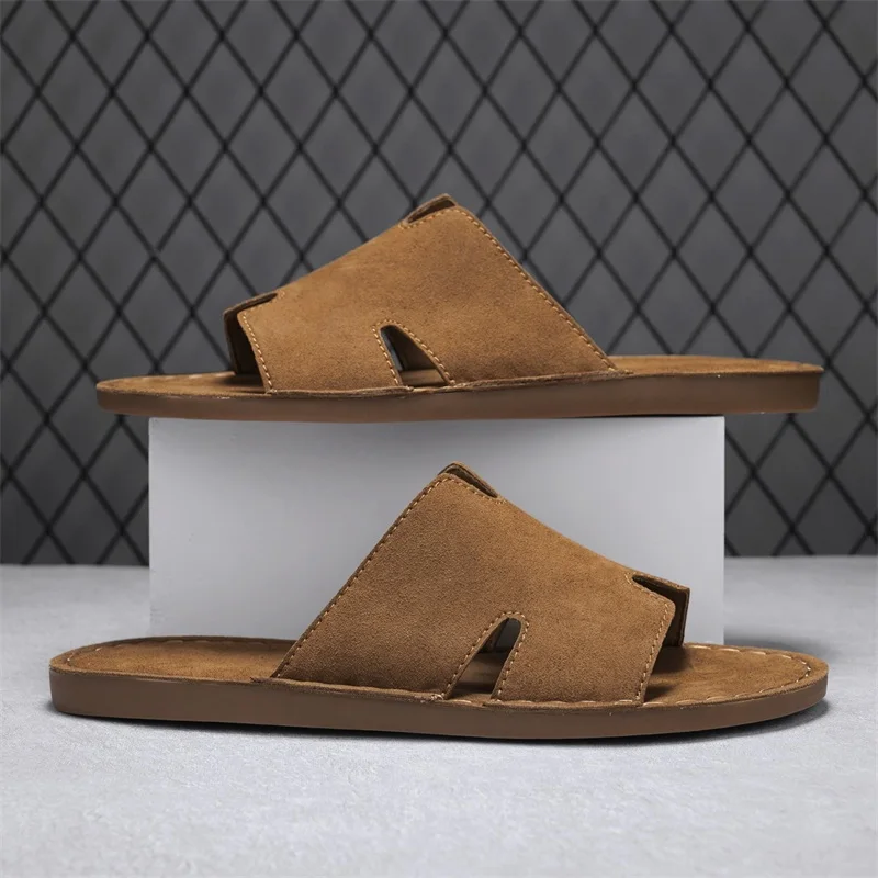 Men's Summer Casual Slip-On Sandals Breathable Outdoor Beach Shoes Large Size Comfortable Suede Leather Outdoor Men's Slippers