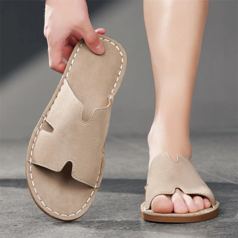 Men's Summer Casual Slip-On Sandals Breathable Outdoor Beach Shoes Large Size Comfortable Suede Leather Outdoor Men's Slippers