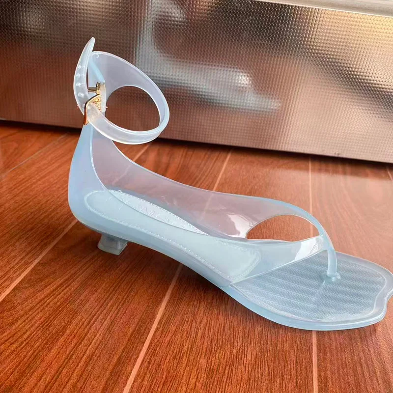 Summer Women's Low Heel Herringbone Sandals Vacation Style Crystal Jelly Beach Shoes Fashion Comfortable Buckle Flip Flops Shoe