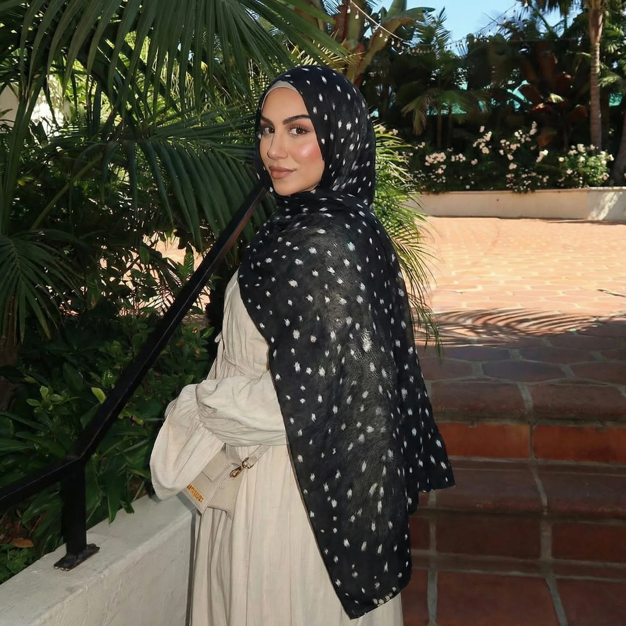 Deer Spot Print Muslim Hijab Scarf Soft Lightweight Bandana Headscarf Wrap Islamic Prayer Shawl Daily Neck Scarf Accessory