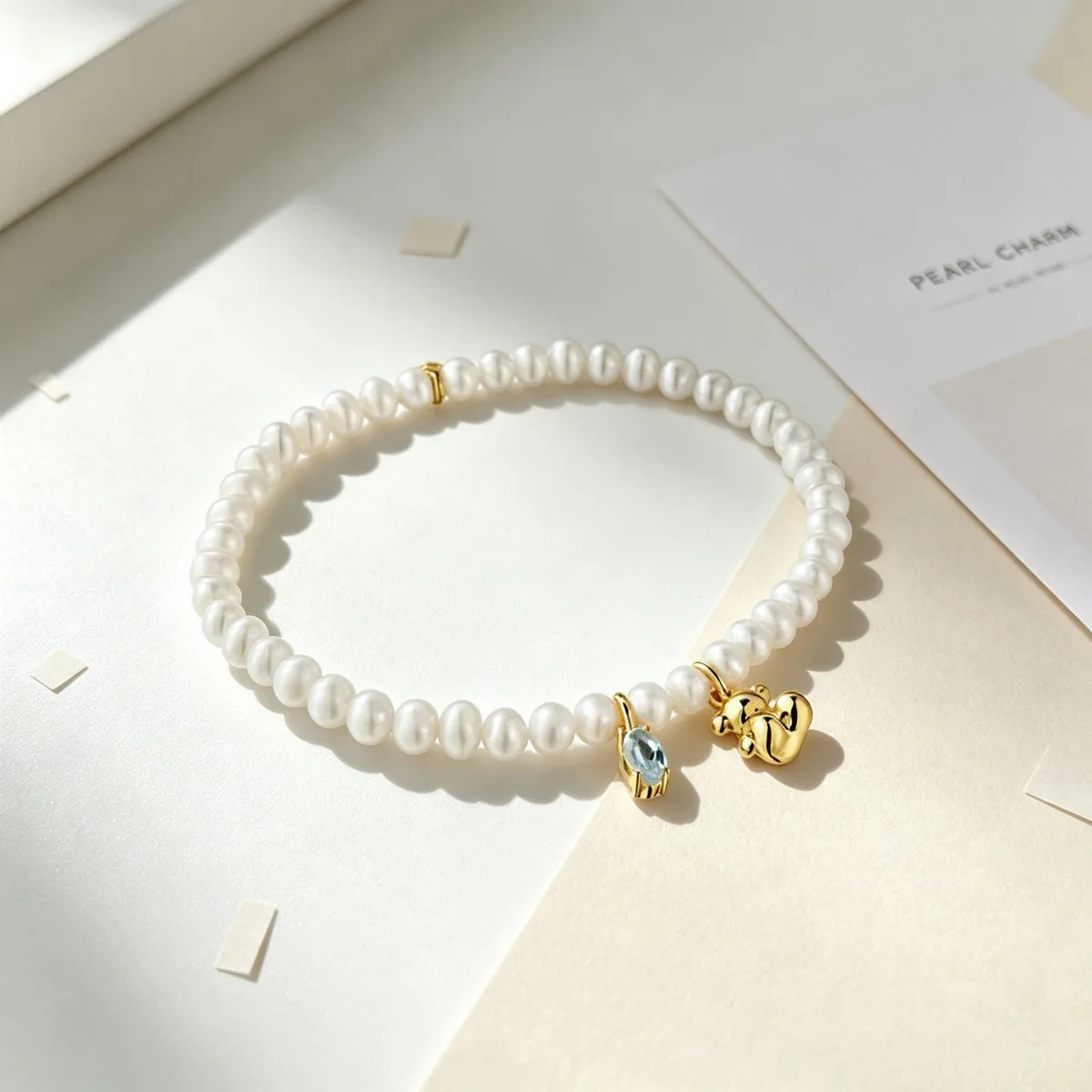Cute Bear Bangle Bracelet Dainty Wrist Jewelry Versatile Accessory for All Outfits, Ideal Gift for Women Girls Daily Party Occasions