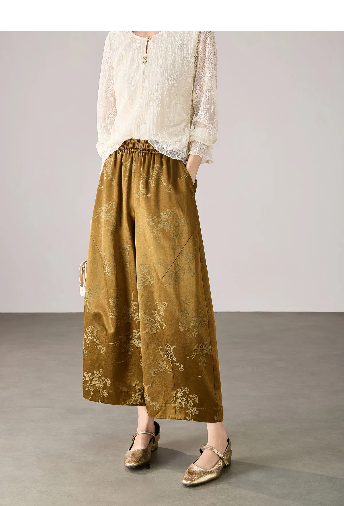 SENTUBILA Cloud Glow Cropped Pants Women 2026 New Chinese Style Elegant Loose Slim Fit Scythe Ankle Length Trousers 163KN7872