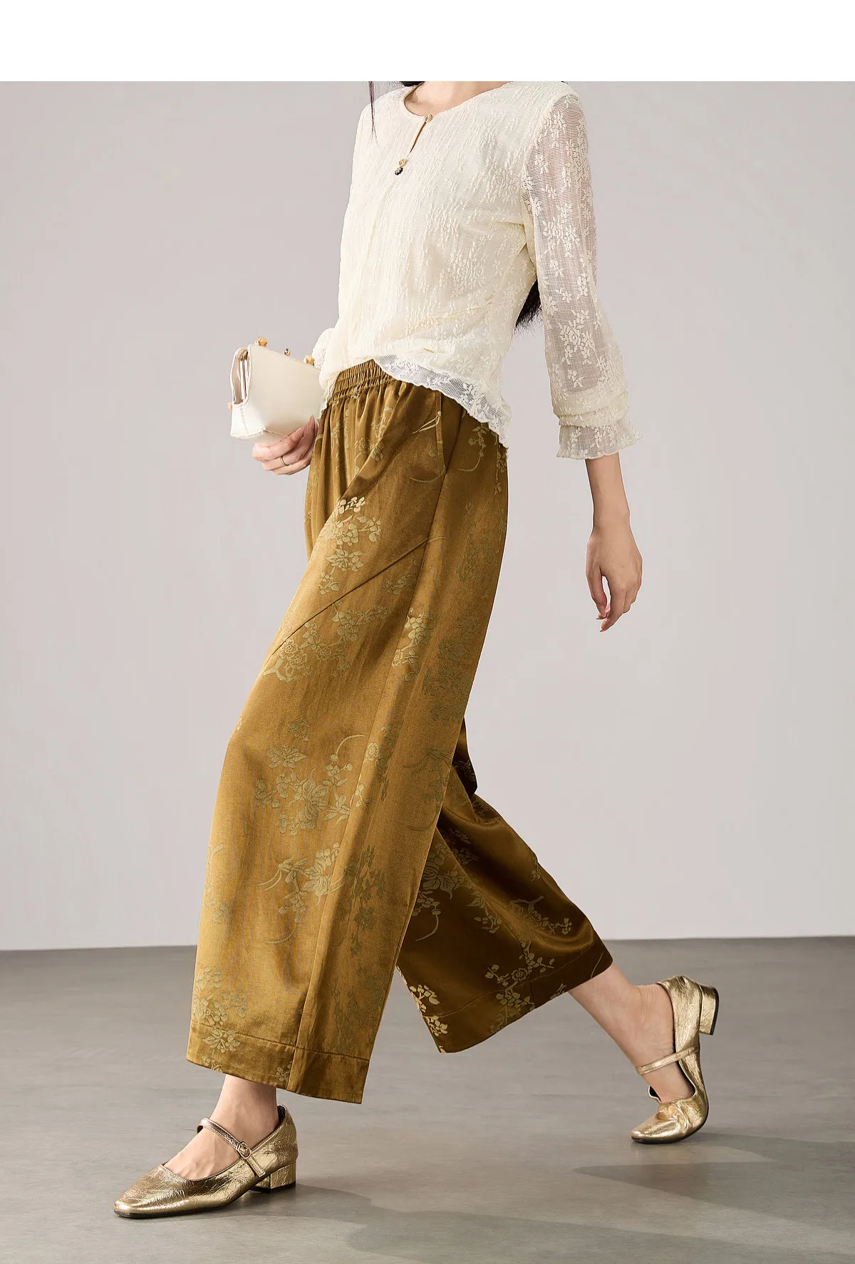 SENTUBILA Cloud Glow Cropped Pants Women 2026 New Chinese Style Elegant Loose Slim Fit Scythe Ankle Length Trousers 163KN7872