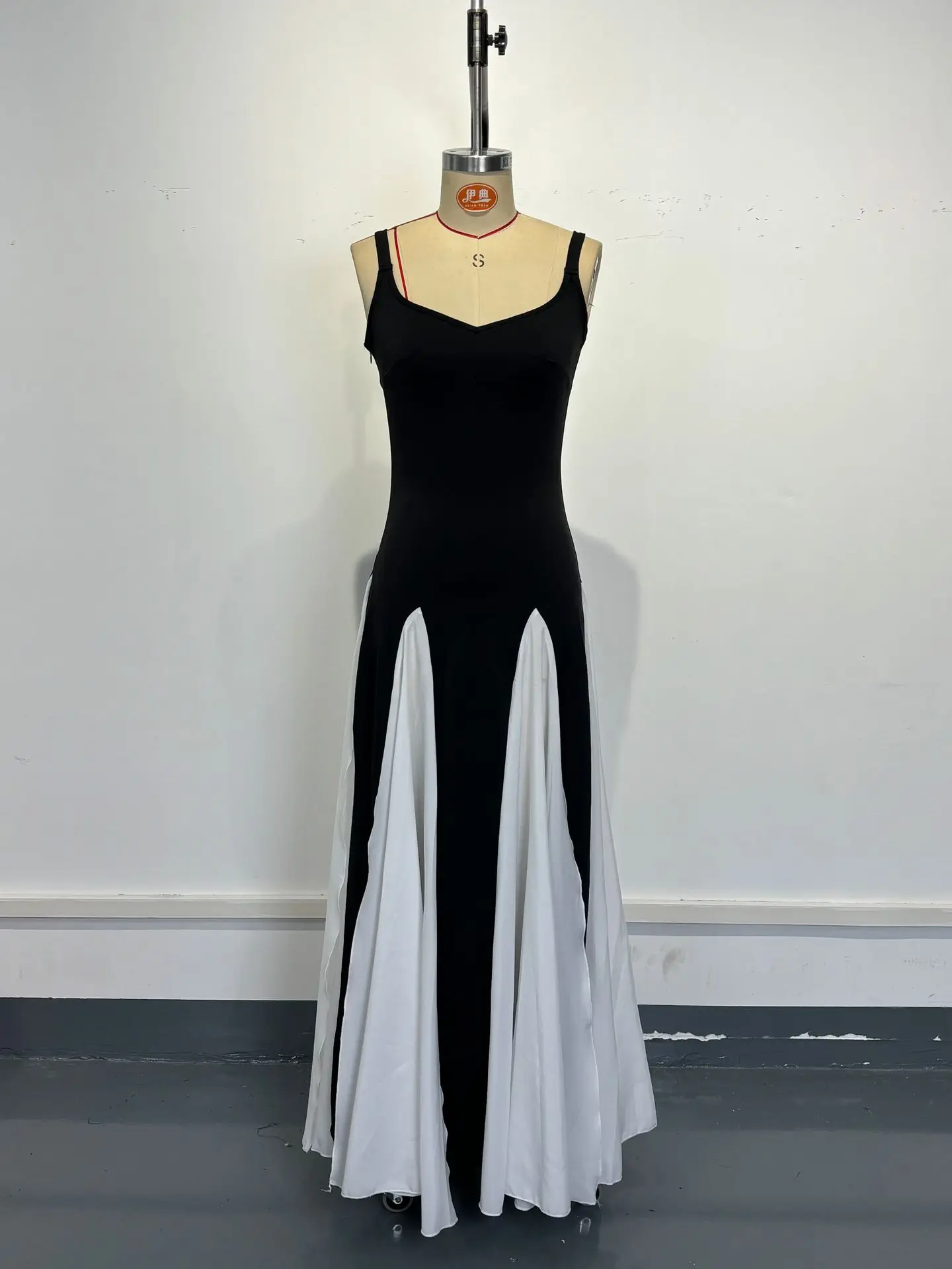 Color Matching Spaghetti Strap Dresses Women Sexy Low Cut Slim Slit Long Dress Fashion Party Prom Evening Vestidos Female