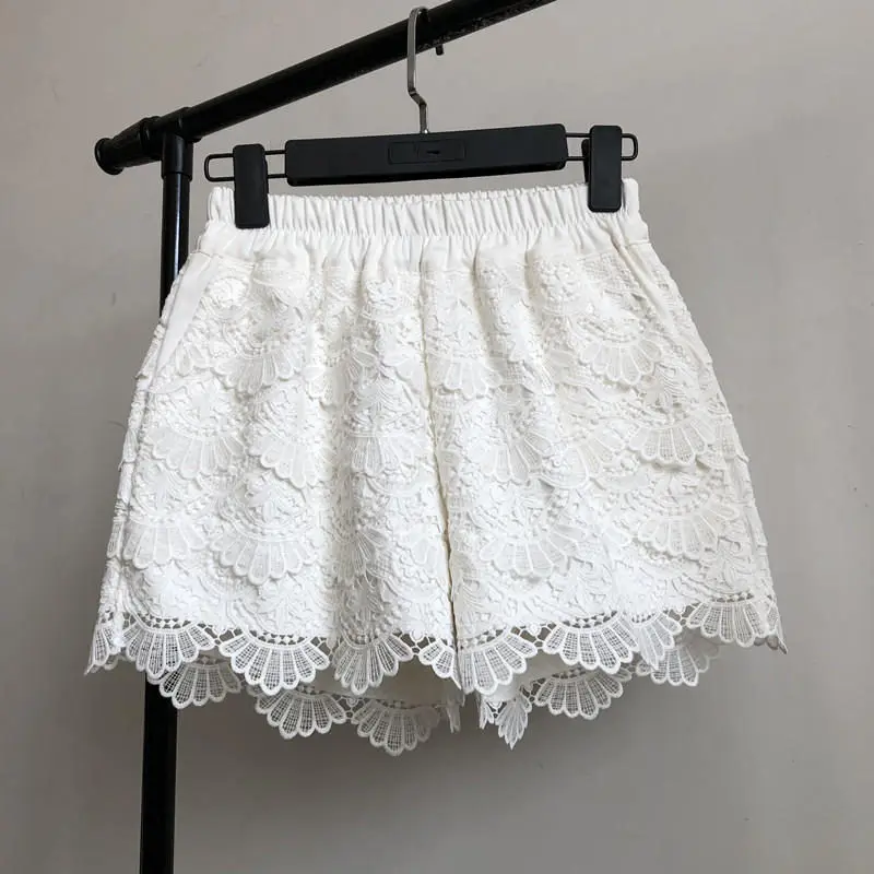 Lace Shorts Women Spring Autumn High Waist Shorts Elastic Wide Leg Short Shorts Black / White Ladies Sexy Short Feminino Q2248
