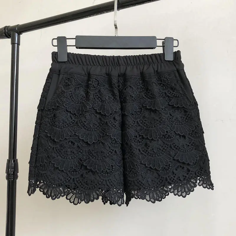 Lace Shorts Women Spring Autumn High Waist Shorts Elastic Wide Leg Short Shorts Black / White Ladies Sexy Short Feminino Q2248
