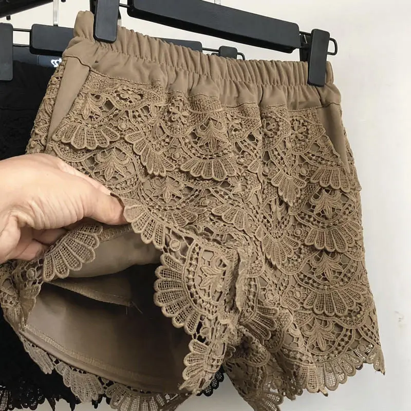 Lace Shorts Women Spring Autumn High Waist Shorts Elastic Wide Leg Short Shorts Black / White Ladies Sexy Short Feminino Q2248