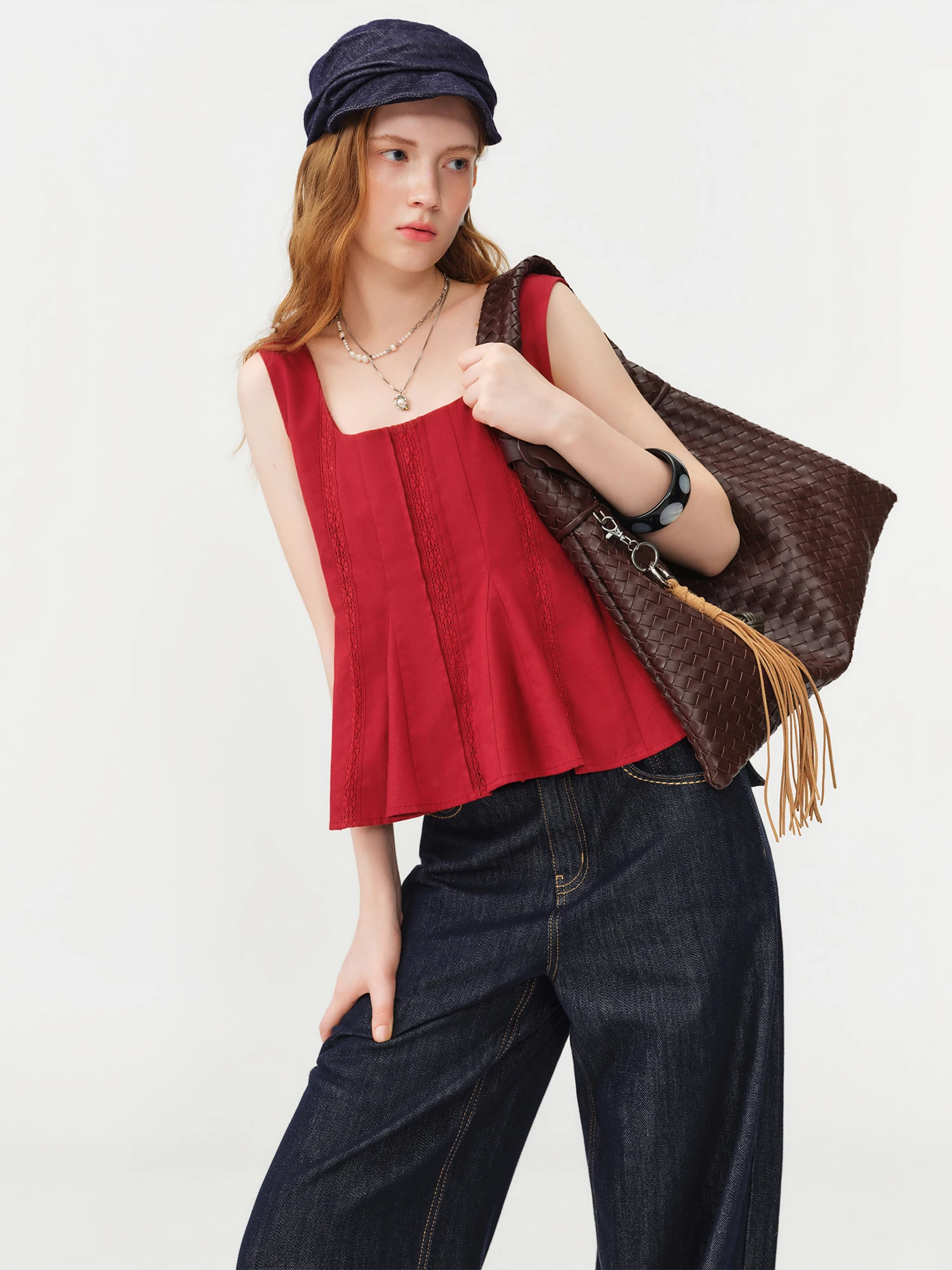 FSLE 2026 Summer Women's Red Lace Sleeveless Blouse with Waist-Defining Fit for Beach Vacations and Summer Getaways